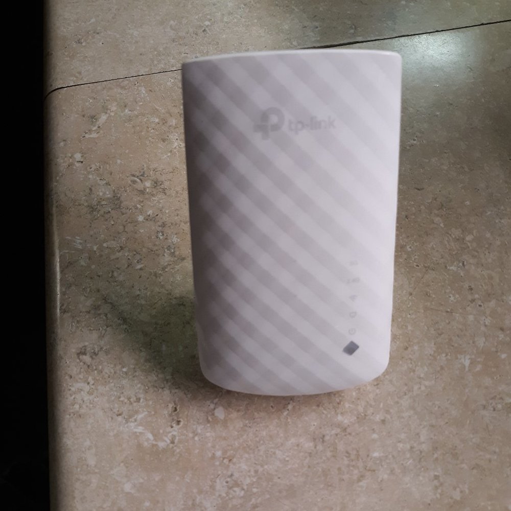 #730 TP-LINK AC750 WIFI RANGE EXTENDER RE200